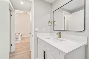10118 Briarwick Ct, Tampa, FL 33615 - Photo 25