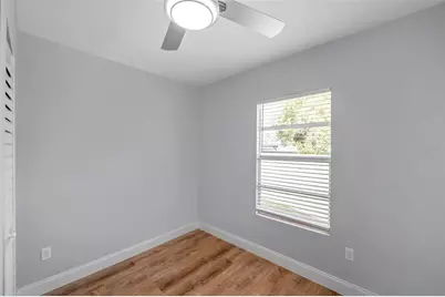 1811 Quincy Street S, Saint Petersburg, FL 33711 - Photo 15