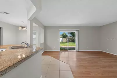 518 Wynnwood Drive, Brandon, FL 33511 - Photo 13