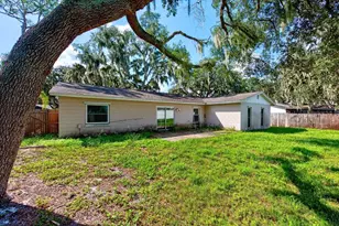 518 Wynnwood Dr, Brandon, FL 33511 - Photo 49