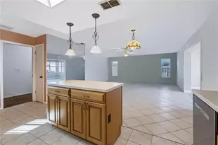 12939 115th St, Largo, FL 33778 - Photo 9
