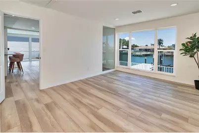 451 Palm Island NE, Clearwater Beach, FL 33767 - Photo 15
