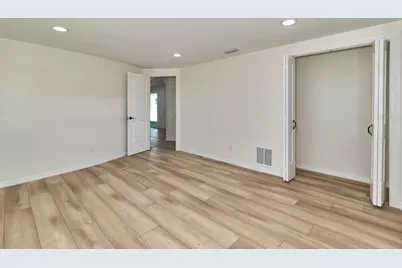 451 Palm Island NE, Clearwater Beach, FL 33767 - Photo 23