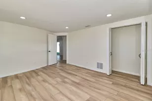 451 Palm Island NE, Clearwater Beach, FL 33767 - Photo 23