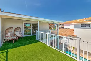451 Palm Island NE, Clearwater Beach, FL 33767 - Photo 27