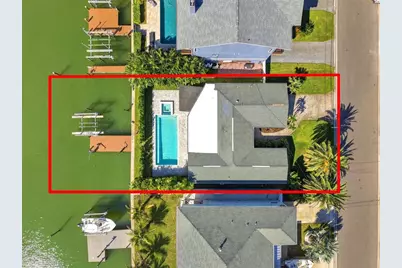 556 Johns Pass Avenue, Madeira Beach, FL 33708 - Photo 5