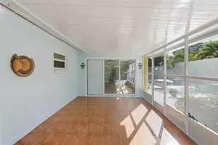 1460 69th Pl S, Saint Petersburg, FL 33705 - Photo 29