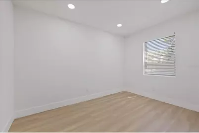 6403 Elliot Drive, Tampa, FL 33615 - Photo 13