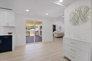 6403 Elliot Dr, Tampa, FL 33615 - Photo 29