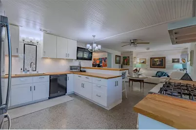 405 2nd Street SW, Ruskin, FL 33570 - Photo 15