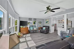 176 Clubview Dr, Safety Harbor, FL 34695 - Photo 13