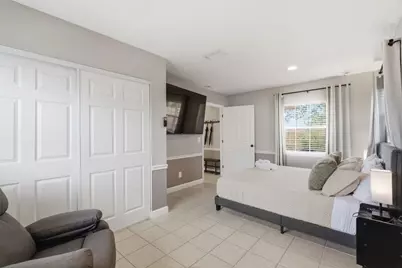 3823 N 56th Street, Tampa, FL 33619 - Photo 23