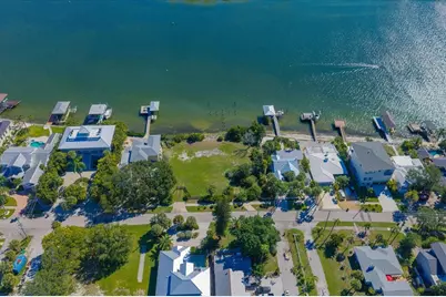 871 Bay Esplanade, Clearwater Beach, FL 33767 - Photo 23