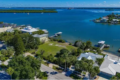 871 Bay Esplanade, Clearwater Beach, FL 33767 - Photo 13