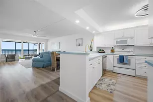 865 S Gulfview Blvd, Clearwater, FL 33767 - Photo 13