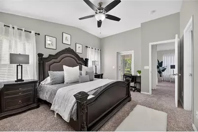 11517 Crestlake Village Drive, Riverview, FL 33569 - Photo 21