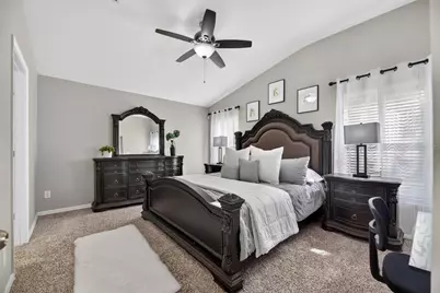 11517 Crestlake Village Drive, Riverview, FL 33569 - Photo 19