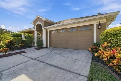 19302 Garden Quilt Circle, Lutz, FL 33558 - Photo 13
