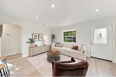 6295 3rd Avenue S, Saint Petersburg, FL 33707 - Photo 9