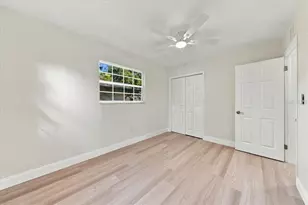 6295 3rd Ave S, Saint Petersburg, FL 33707 - Photo 23