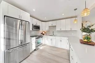 6295 3rd Ave S, Saint Petersburg, FL 33707 - Photo 15