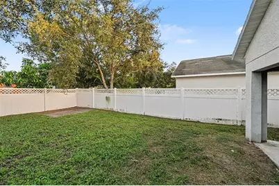 909 15th Street NE, Ruskin, FL 33570 - Photo 17