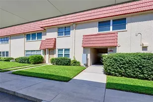10037 62nd Terrace N, Saint Petersburg, FL 33708 - Photo 1