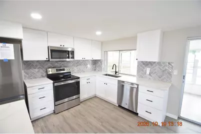 4232 Newbury Drive, New Port Richey, FL 34652 - Photo 9