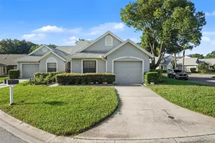 3252 Lori Ln, New Port Richey, FL 34655 - Photo 1