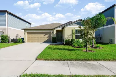 35069 Brackett Bend, Zephyrhills, FL 33541 - Photo 1