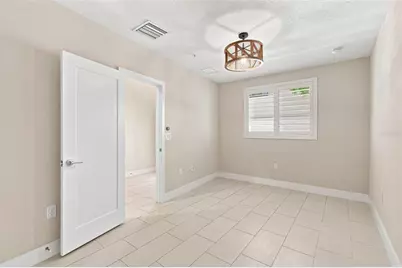 931 Arlington Avenue N #1, Saint Petersburg, FL 33705 - Photo 7