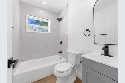 7305 N Taliaferro Avenue, Tampa, FL 33604 - Photo 21