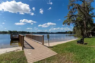 16867 Le Clare Shores Dr, Tampa, FL 33624 - Photo 37