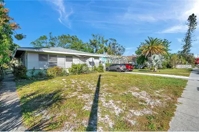 5115 28th Avenue S, Gulfport, FL 33707 - Photo 5
