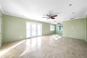5115 28th Ave S, Gulfport, FL 33707 - Photo 17