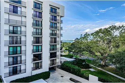 150 Belleview Boulevard #403, Belleair, FL 33756 - Photo 33