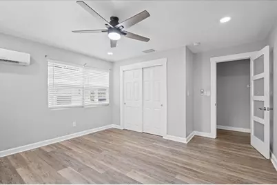 257 14th Street NW, Largo, FL 33770 - Photo 17