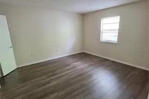 11630 Baywood Meadows Dr, New Port Richey, FL 34654 - Photo 9