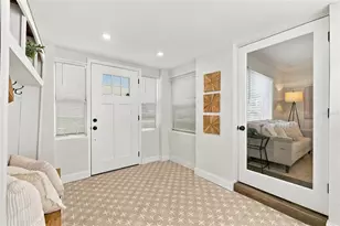 1548 Canterbury Rd N, Saint Petersburg, FL 33710 - Photo 5