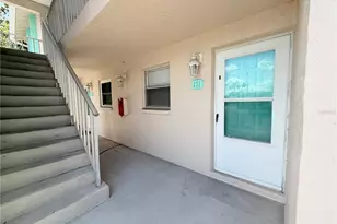 8151 Heatherwood Dr, Seminole, FL 33777 - Photo 3