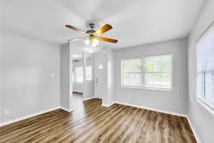 1354 Tuscola St, Clearwater, FL 33756 - Photo 5
