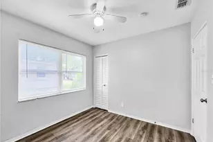 1354 Tuscola St, Clearwater, FL 33756 - Photo 11