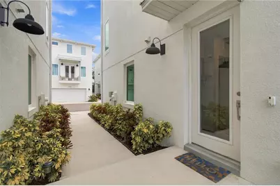 4719 Legacy Park Drive, Tampa, FL 33611 - Photo 3