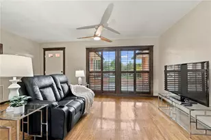 112 Peacock Cir, Safety Harbor, FL 34695 - Photo 11