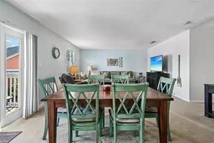 102 Pompano Dr SE, Saint Petersburg, FL 33705 - Photo 17