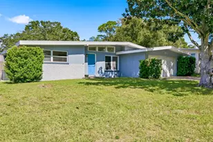1390 Satsuma St, Clearwater, FL 33756 - Photo 1