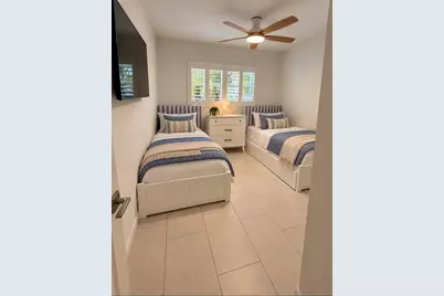 3928 E Eden Roc Circle, Tampa, FL 33634 - Photo 5