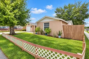 10110 Moores Mill Ct, Tampa, FL 33615 - Photo 3