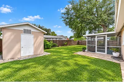10110 Moores Mill Court, Tampa, FL 33615 - Photo 31