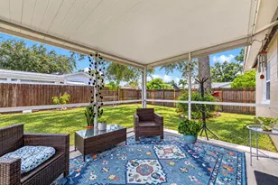 10110 Moores Mill Ct, Tampa, FL 33615 - Photo 27